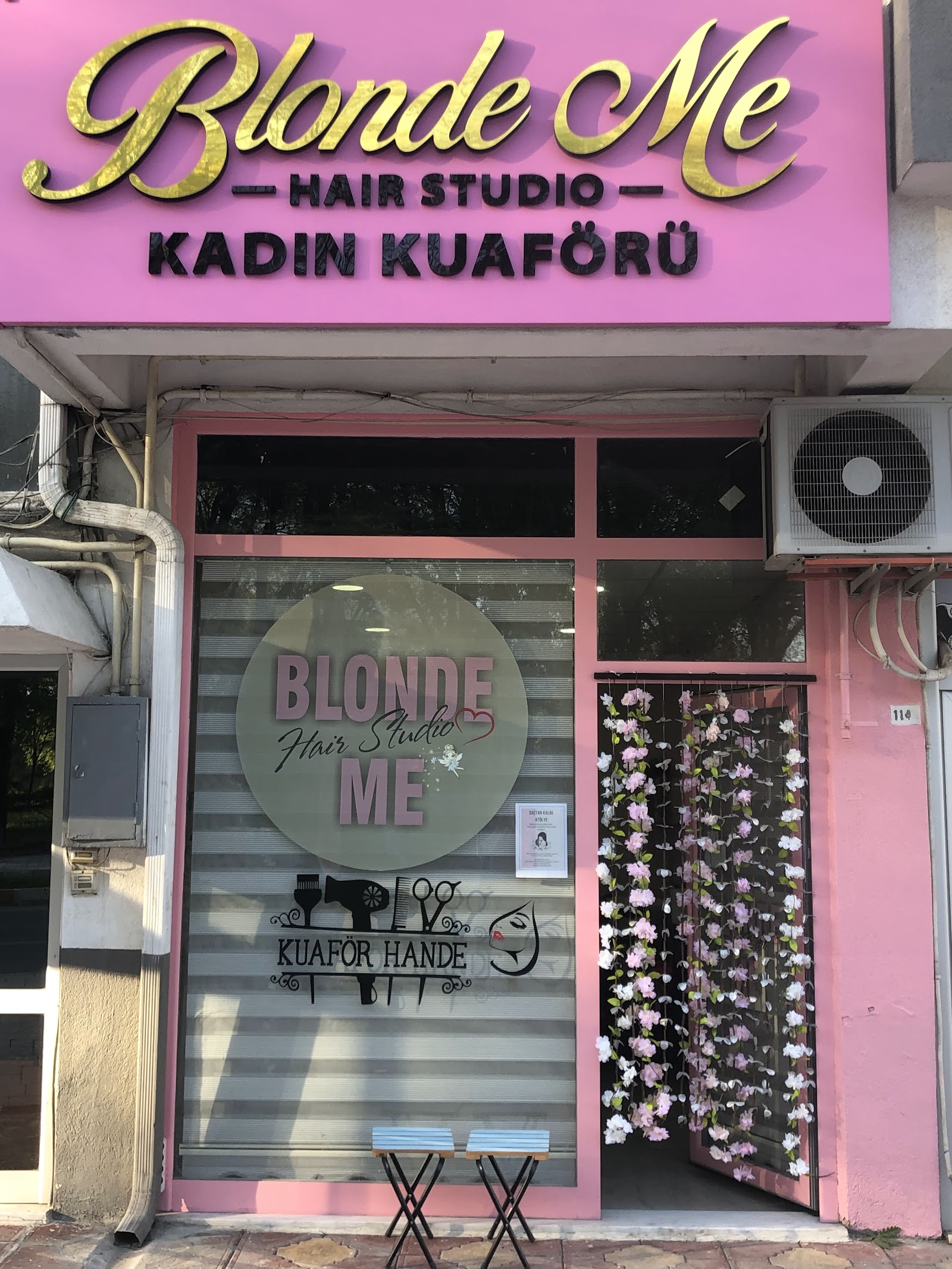 Blonde Me Hair Studio Bayan kuaförü