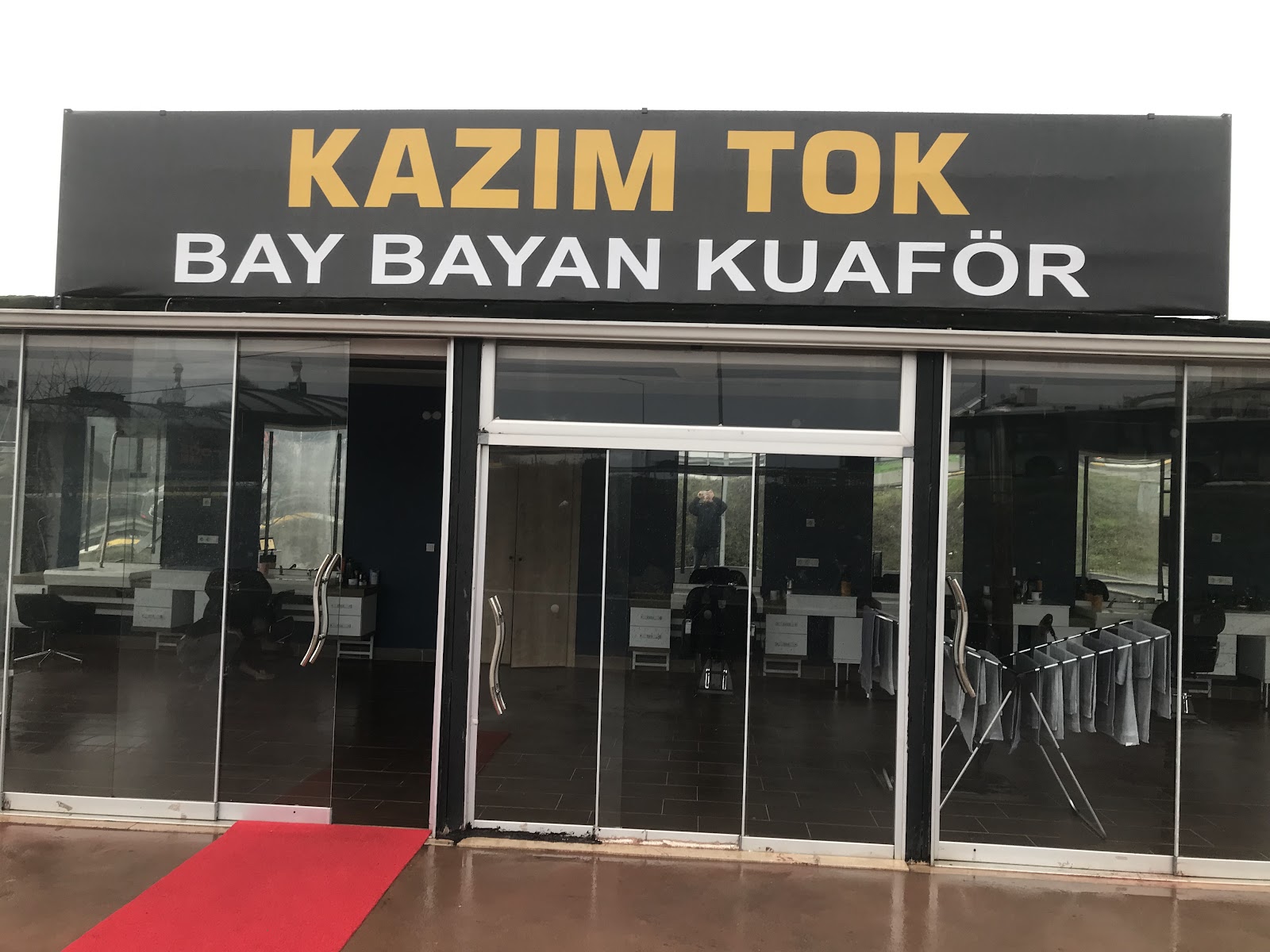 Kazım Tok bay bayan kuaförü