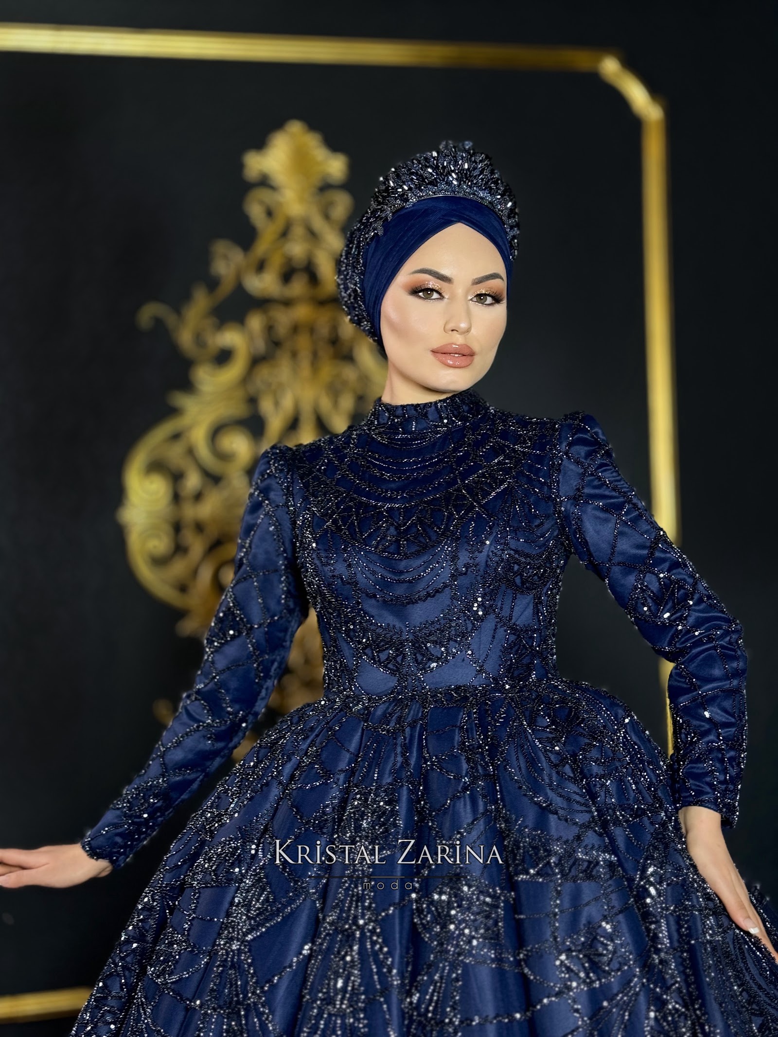 Kristal Zarina Sakarya Moda Evi