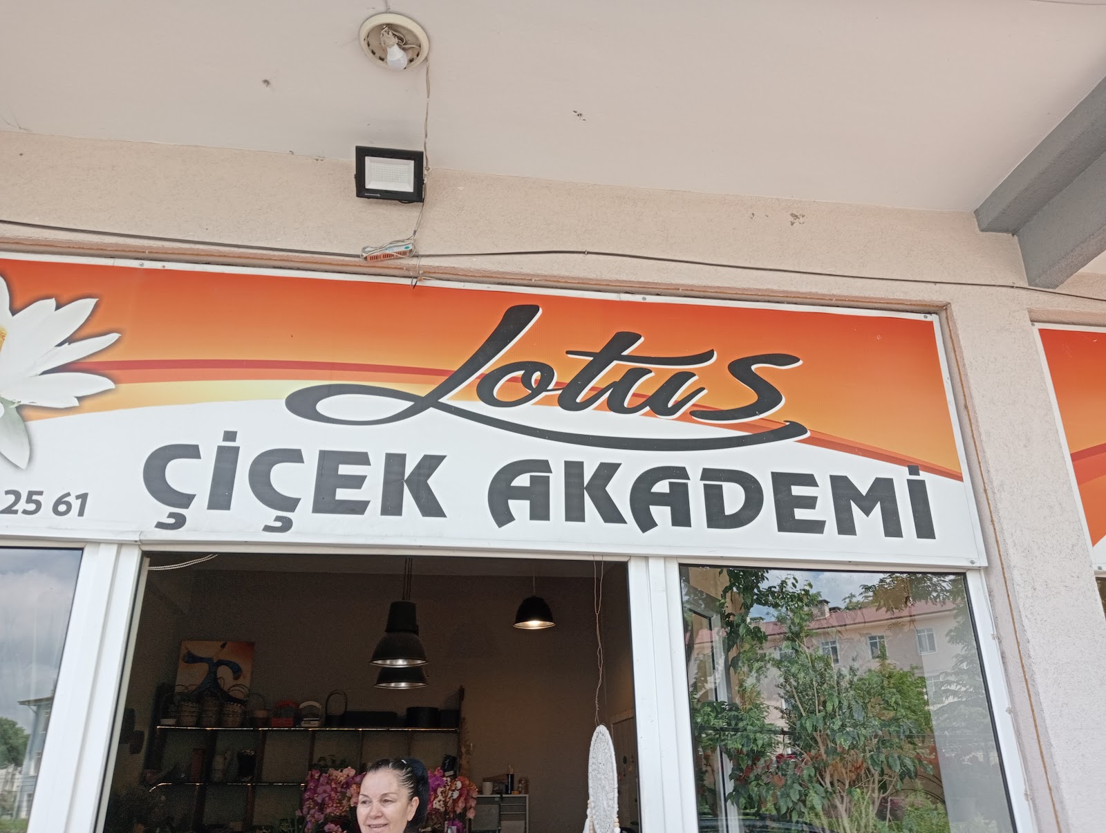 Lotus Cicek Akademi kır düğünü mekanı