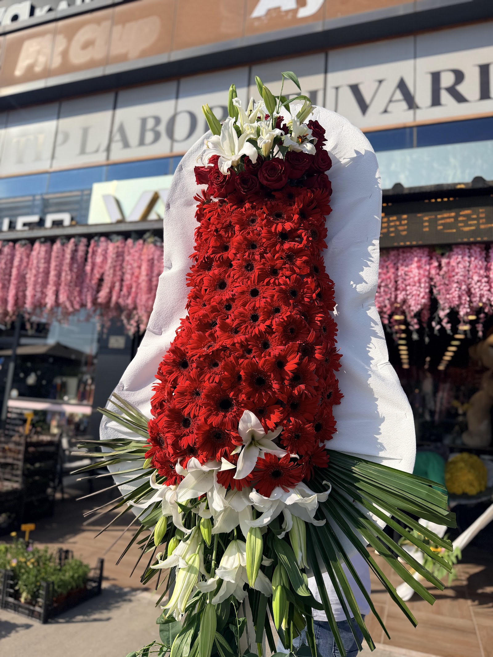 VAW Çiçek & Çikolata & Organizasyon 3