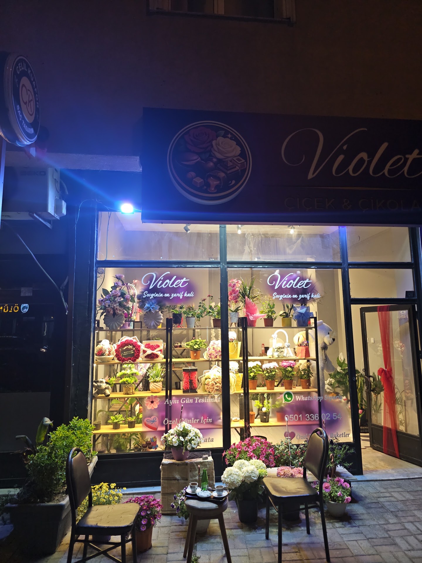 VİOLET ÇİÇEK VE ÇİKOLATA SERDİVAN