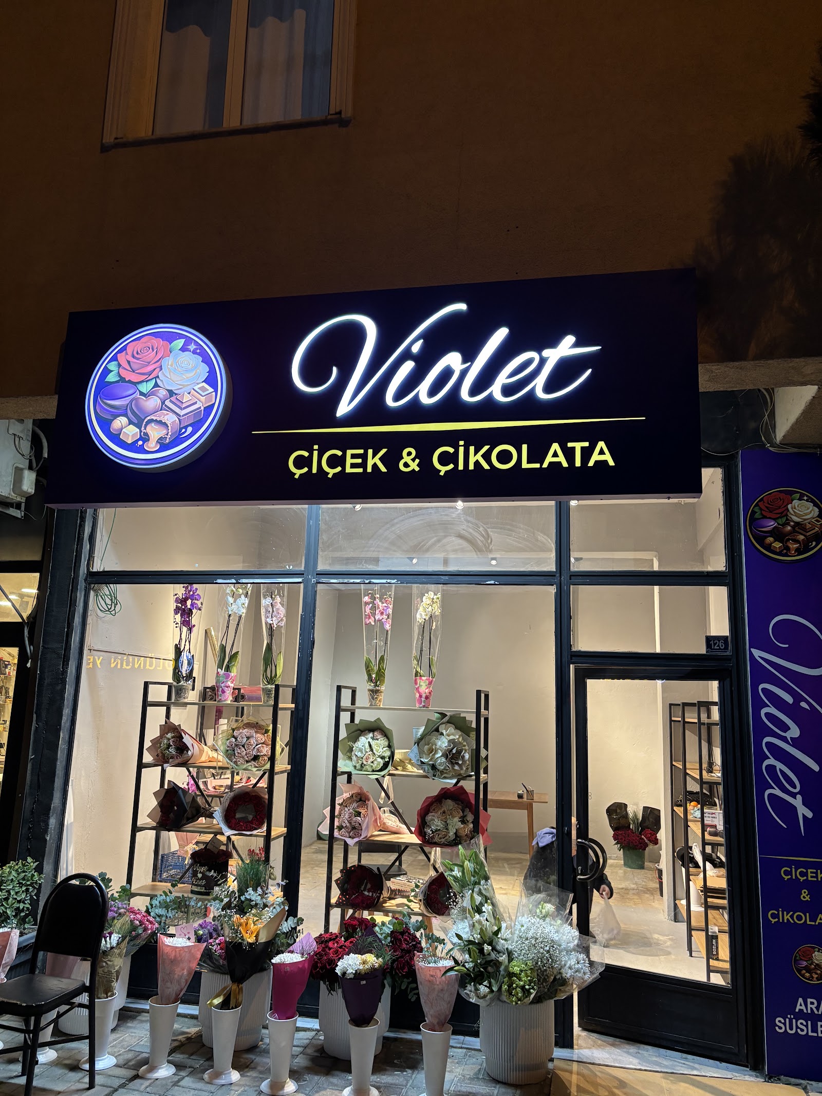 Violet Çiçek Ve Çikolata Serdivan kır düğünü mekanı — Serdivan